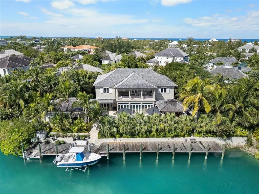 Montagu Drive 18 New Providence Paradise Island BS