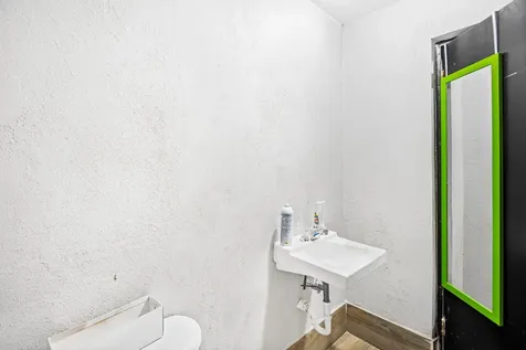 Carmichael Road Complex New Providence Paradise Island BS