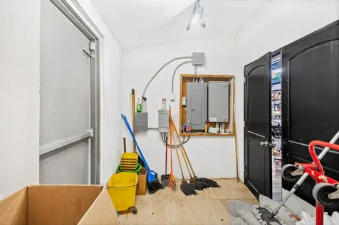 Carmichael Road Complex New Providence Paradise Island BS