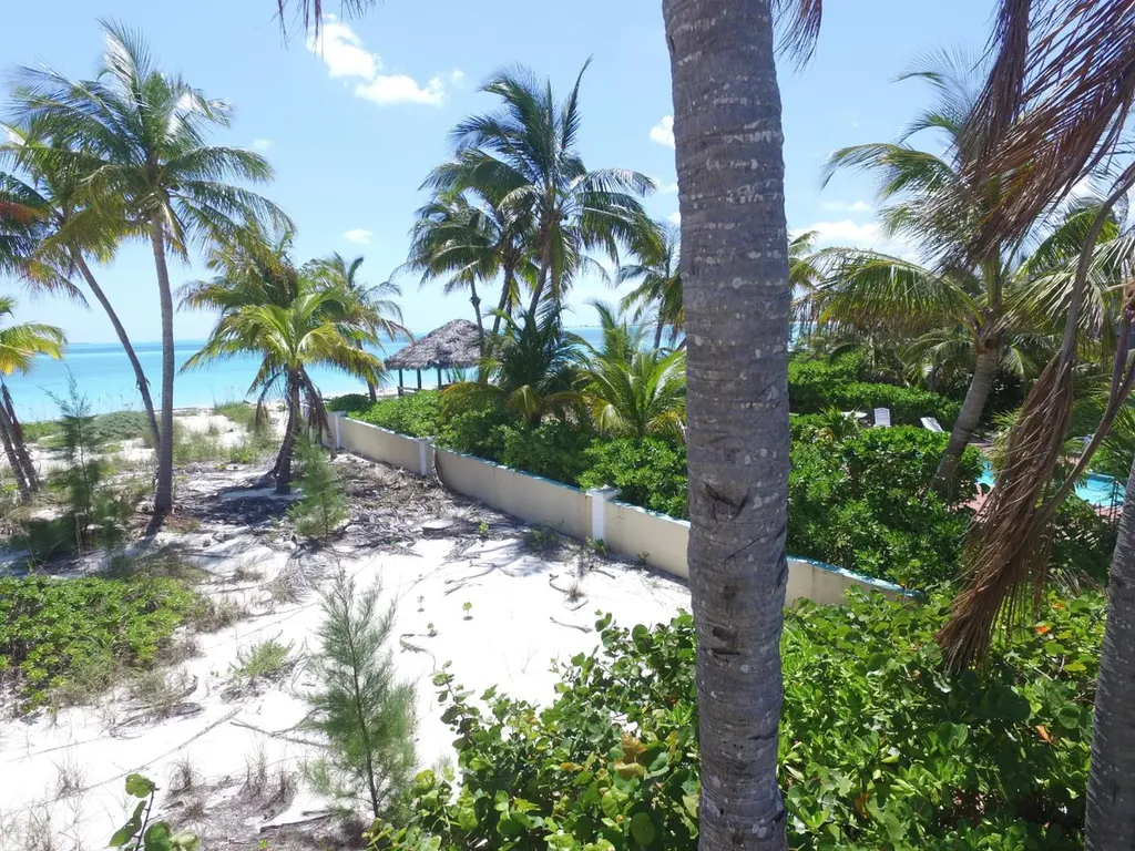 Coconuts Beach Lot Abaco BS