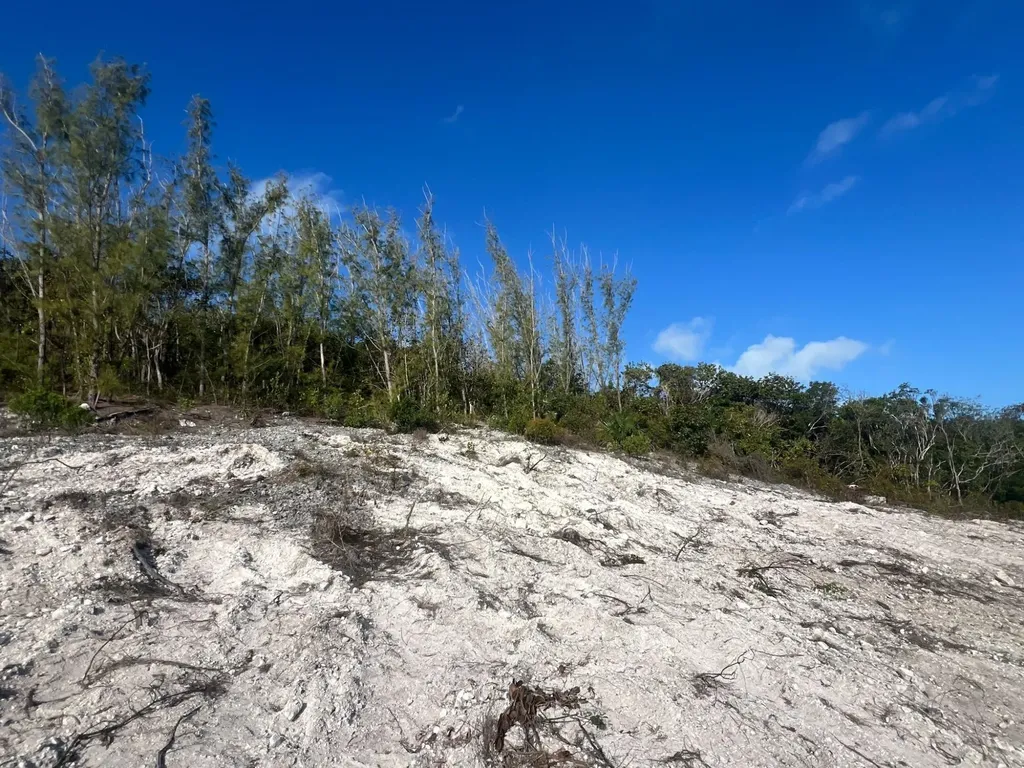 Off Water Street / Queen's Highway Exuma BS