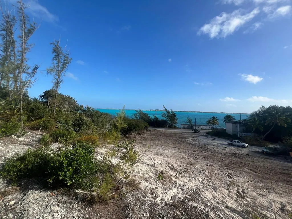 Off Water Street / Queen's Highway Exuma BS