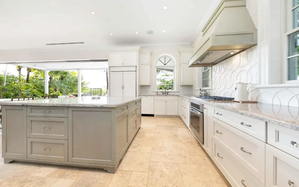 9 Charleston Lane Rental New Providence Paradise Island BS