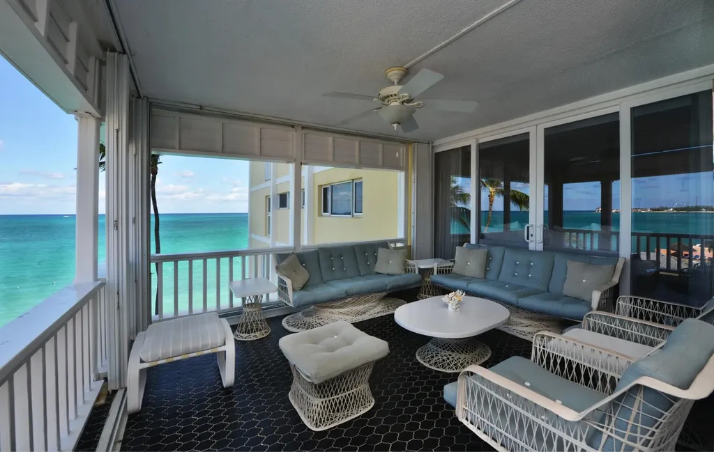 Conchrest New Providence Paradise Island BS