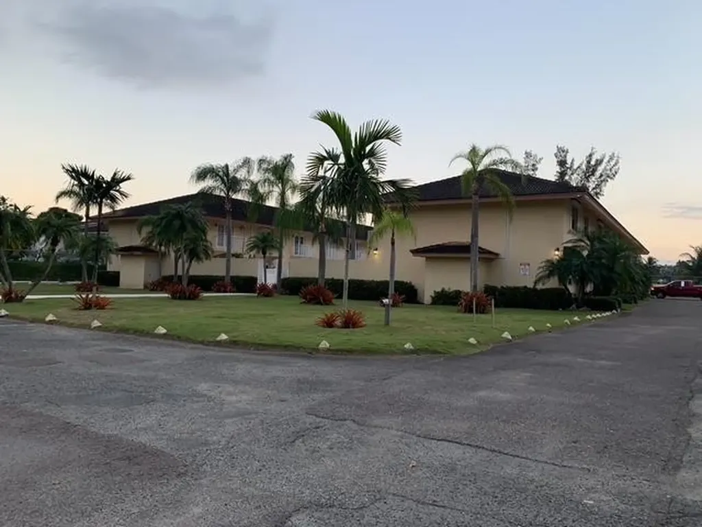 Royal Palm Court New Providence Paradise Island BS