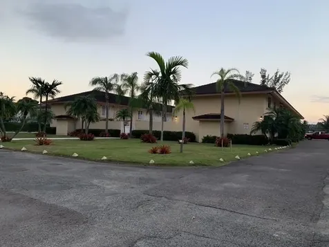 Royal Palm Court New Providence Paradise Island BS