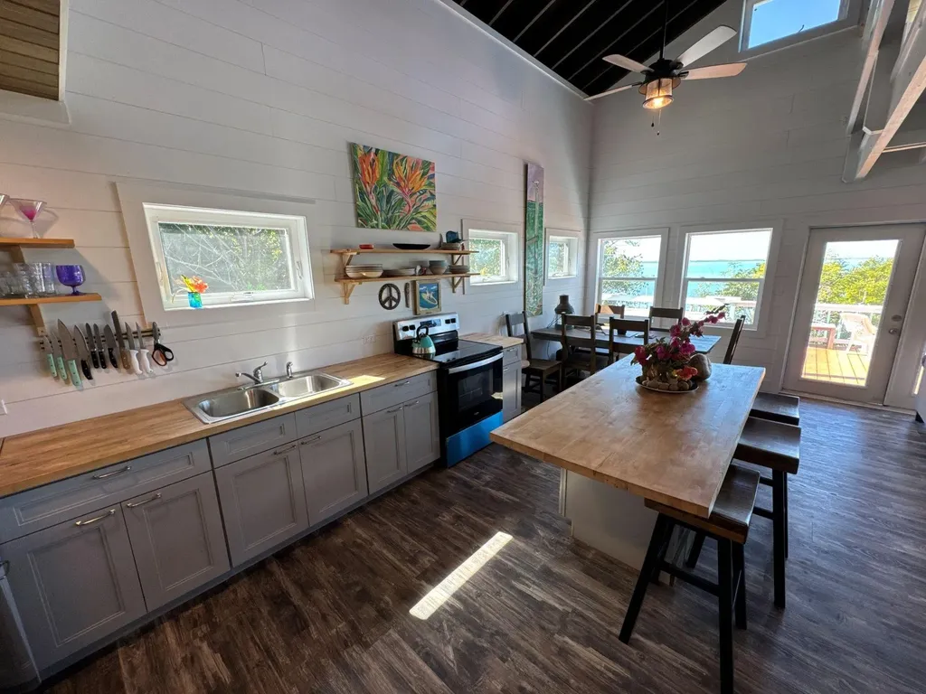 Bonefish Sunset Lot 5 Abaco BS