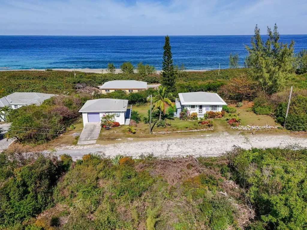 Rainbow Bay Home Two Lots Eleuthera BS