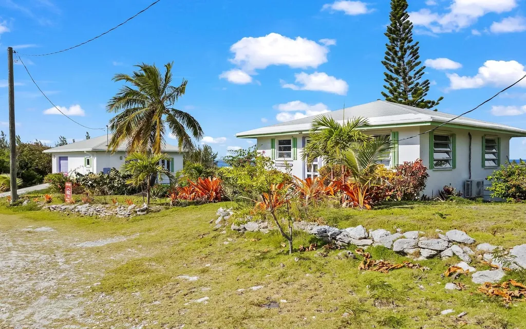 Rainbow Bay Home Two Lots Eleuthera BS