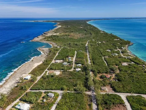 Rainbow Bay Home Two Lots Eleuthera BS