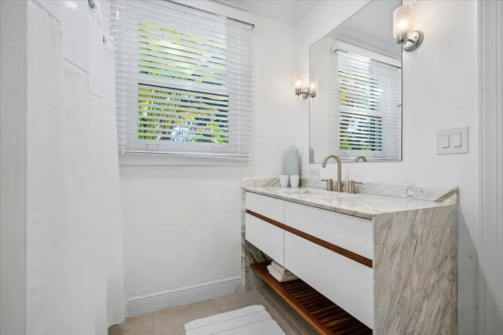 Bayswater Lane New Providence Paradise Island BS