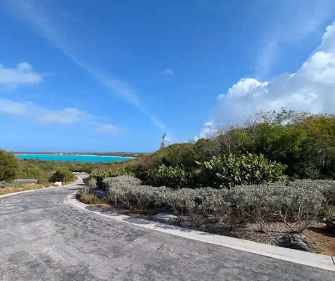 Taylor Mackenzie Drive #4 Exuma BS