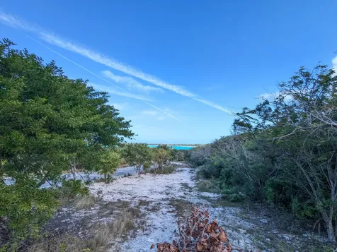 Taylor Mackenzie Drive #4 Exuma BS