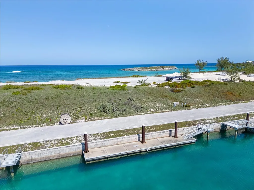Lot #6 Marina Beach Exuma BS