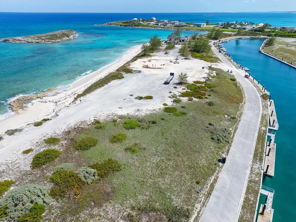 Lot #6 Marina Beach Exuma BS