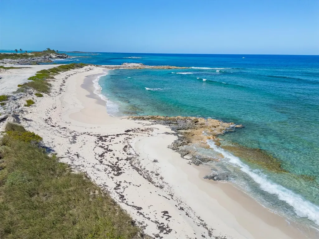 Lot #6 Marina Beach Exuma BS