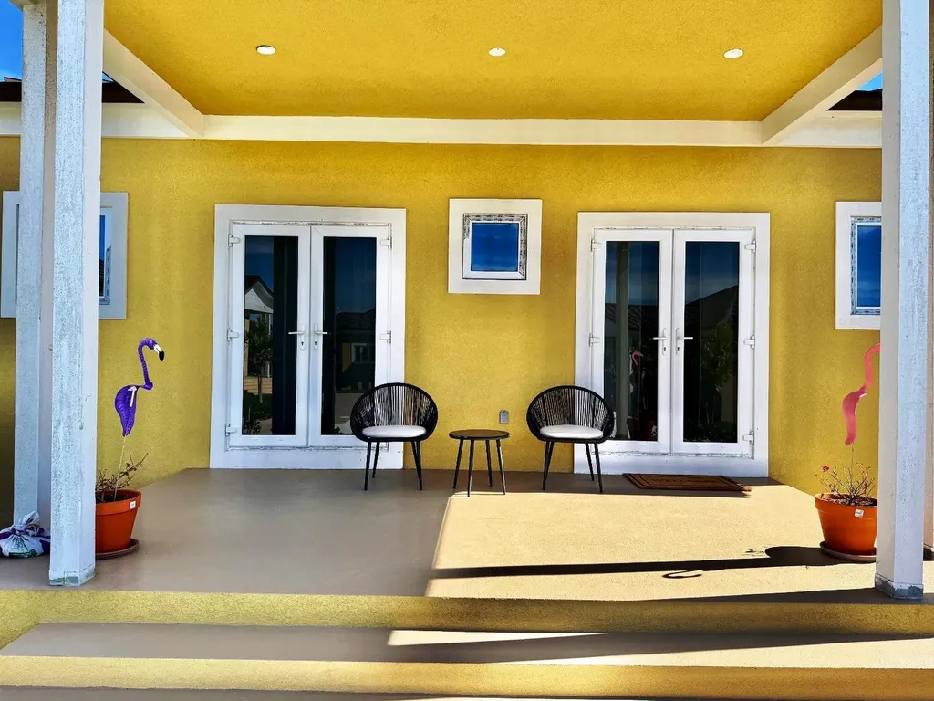 #4 Silver Coin Lane Grand Bahama Freeport BS