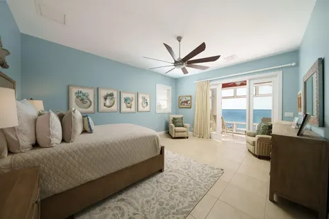 Pair Of Aces Abaco BS