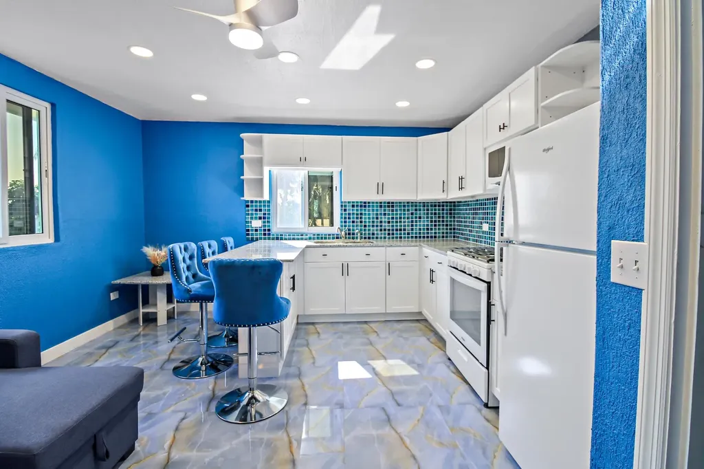 West Bay Street New Providence Paradise Island BS