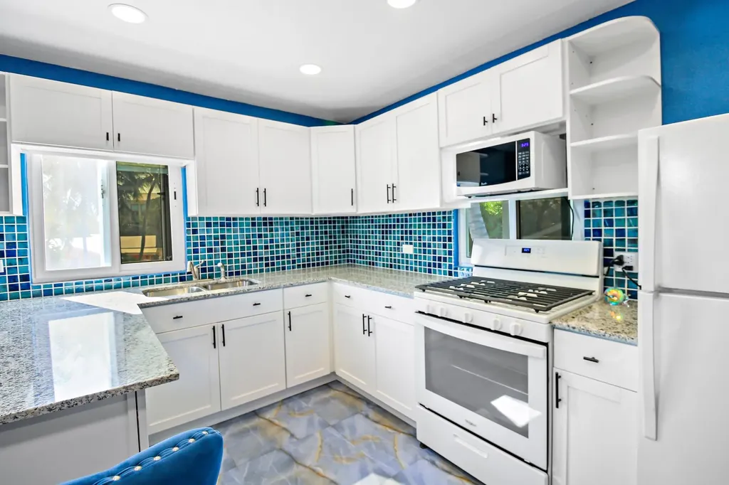 West Bay Street New Providence Paradise Island BS