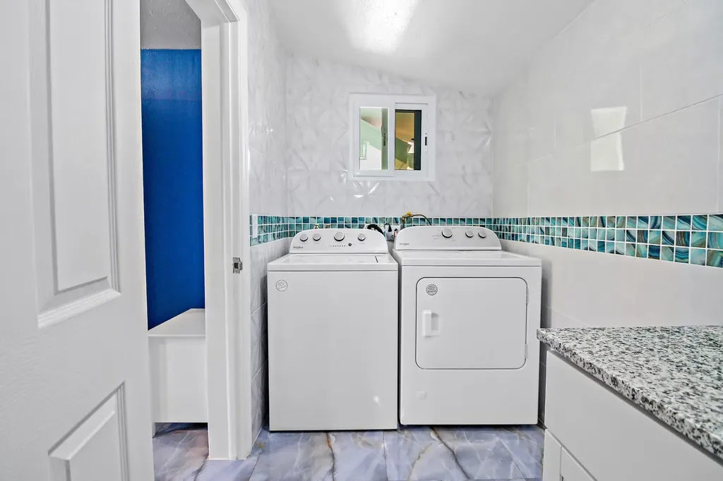 West Bay Street New Providence Paradise Island BS