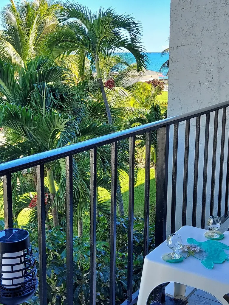 Coral Beach Grand Bahama Freeport BS