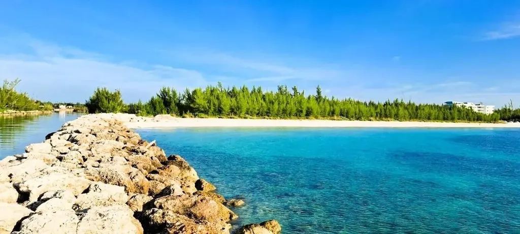 Coral Beach Grand Bahama Freeport BS