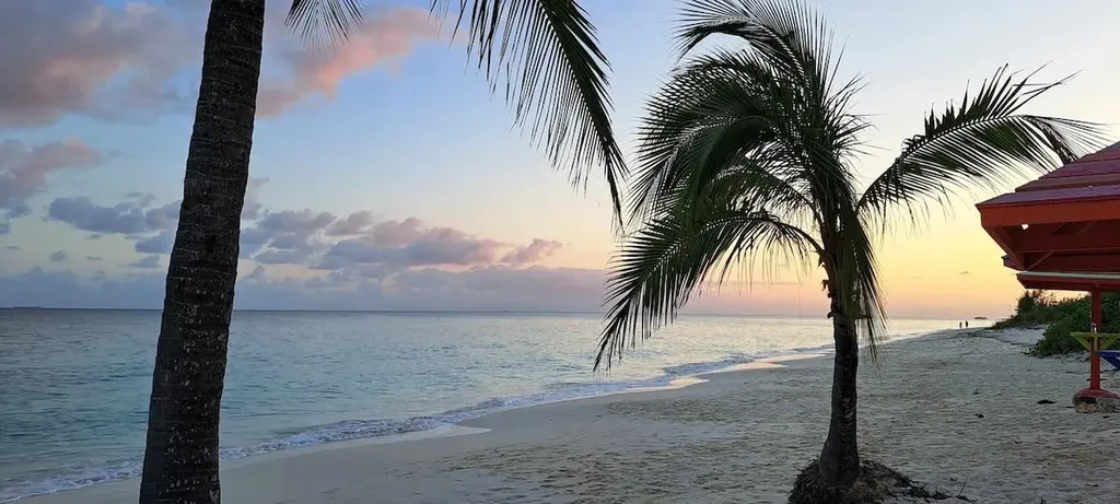 Coral Beach Grand Bahama Freeport BS