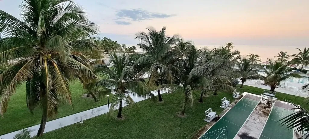 Coral Beach Grand Bahama Freeport BS
