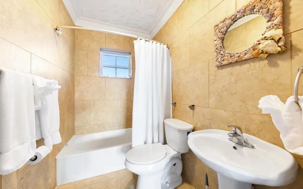 Fountain Bay Resort & Marina Cat Island BS