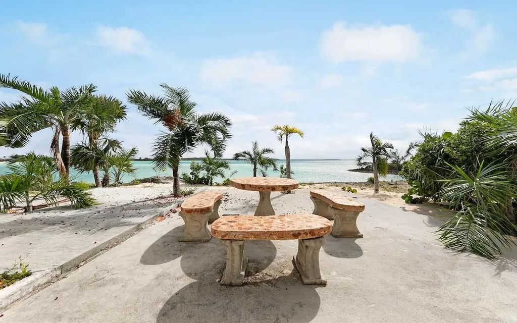 Fountain Bay Resort & Marina Cat Island BS