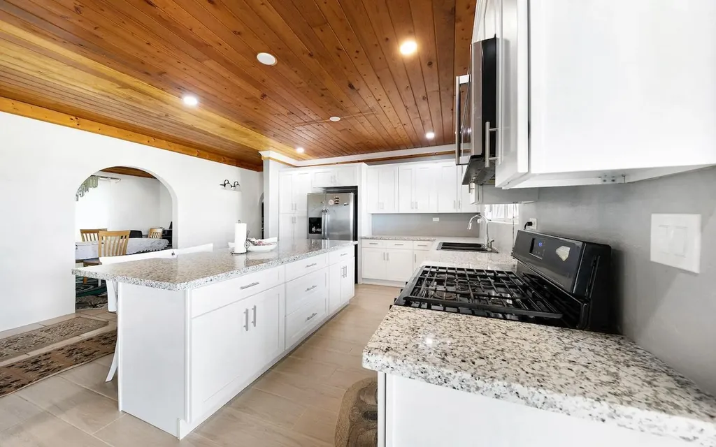 Fountain Bay Resort & Marina Cat Island BS