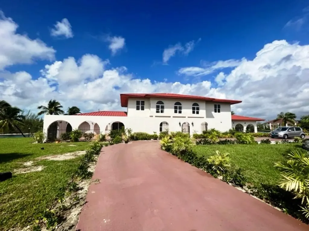 Pine Bay Estate Home Grand Bahama Freeport BS