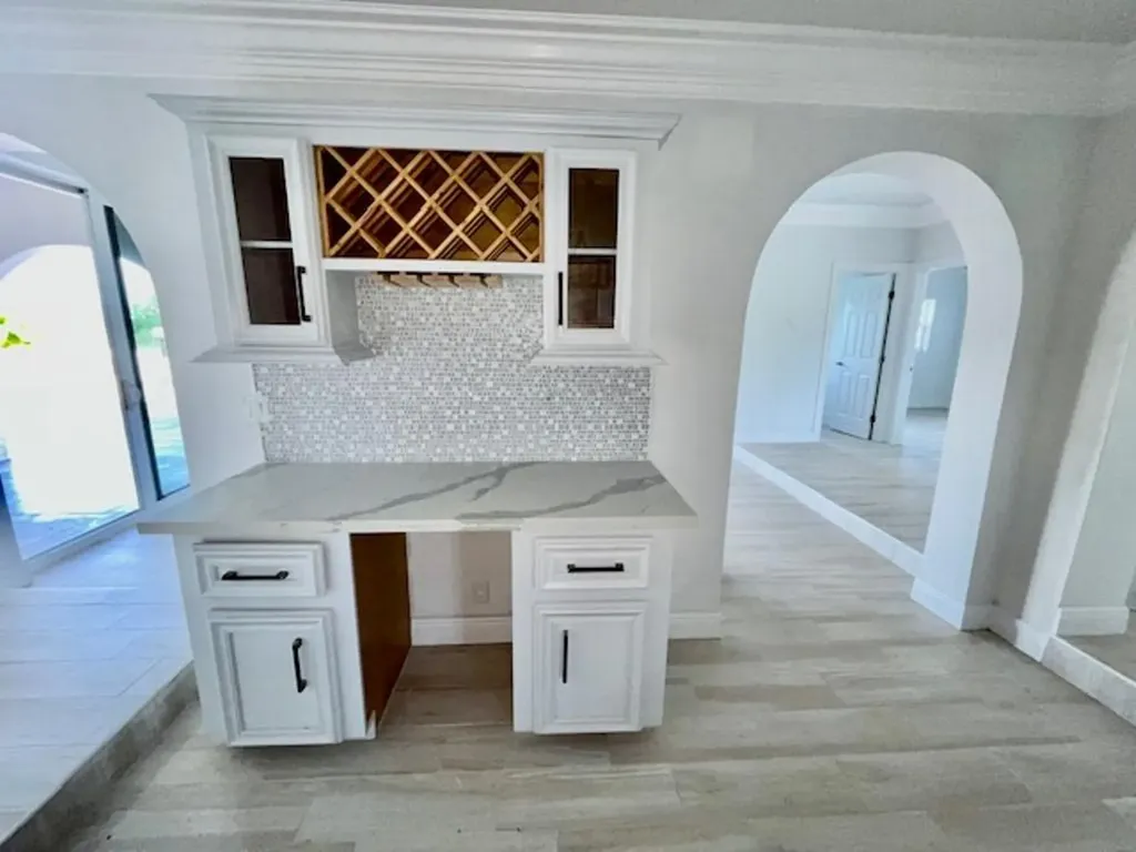 Pine Bay Estate Home Grand Bahama Freeport BS