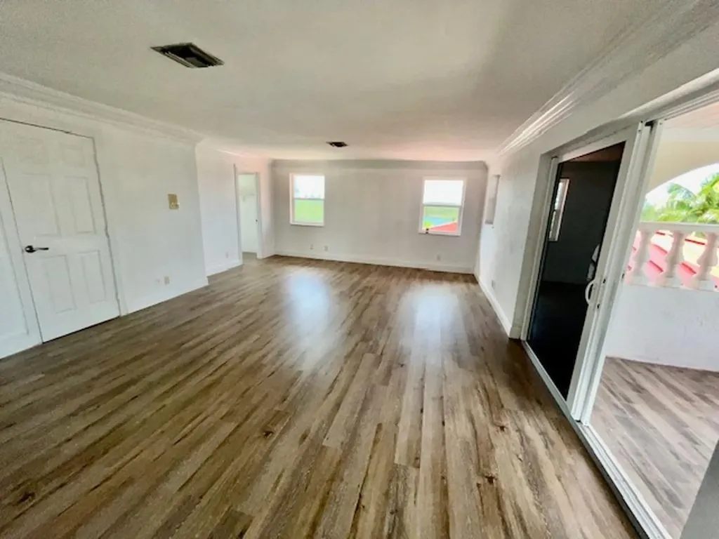 Pine Bay Estate Home Grand Bahama Freeport BS