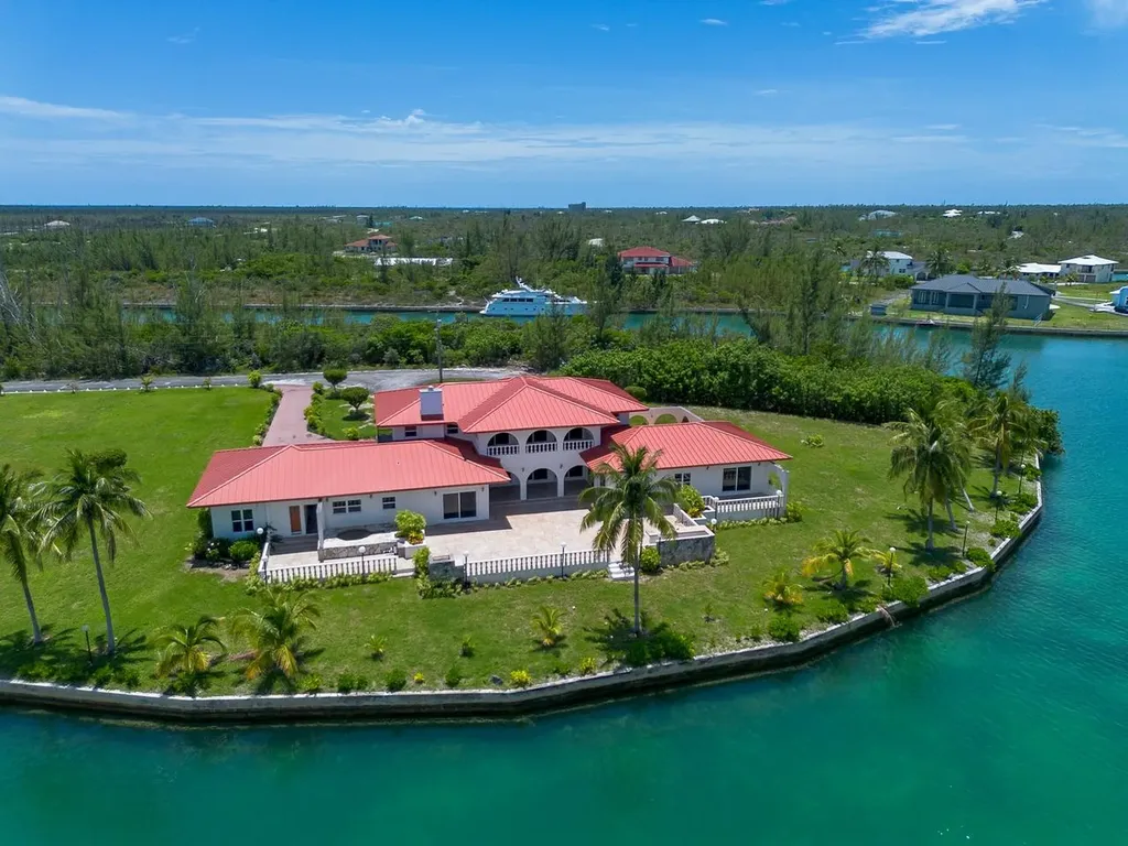 Pine Bay Estate Home Grand Bahama Freeport BS