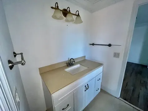 Pine Bay Estate Home Grand Bahama Freeport BS