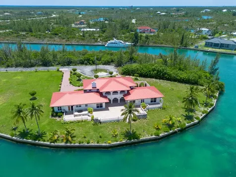 Pine Bay Estate Home Grand Bahama Freeport BS