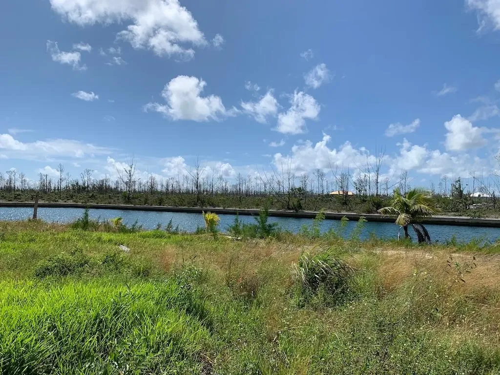 Pine Bay Canal Front Grand Bahama Freeport BS