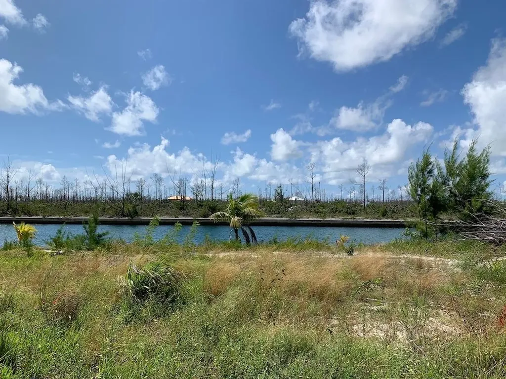 Pine Bay Canal Front Grand Bahama Freeport BS