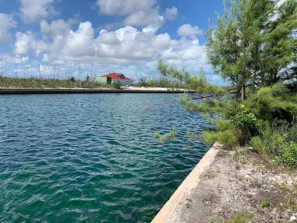 Pine Bay Canal Front Grand Bahama Freeport BS