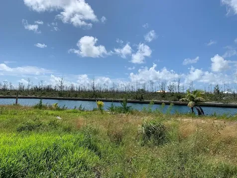 Pine Bay Canal Front Grand Bahama Freeport BS