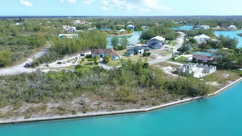 Pine Bay Canal Front Grand Bahama Freeport BS