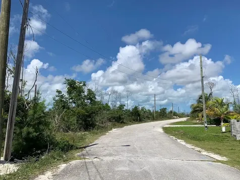 Pine Bay Canal Front Grand Bahama Freeport BS