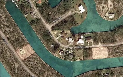 Pine Bay Canal Front Grand Bahama Freeport BS