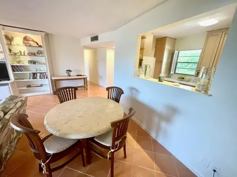 Silver Point Condominium Grand Bahama Freeport BS