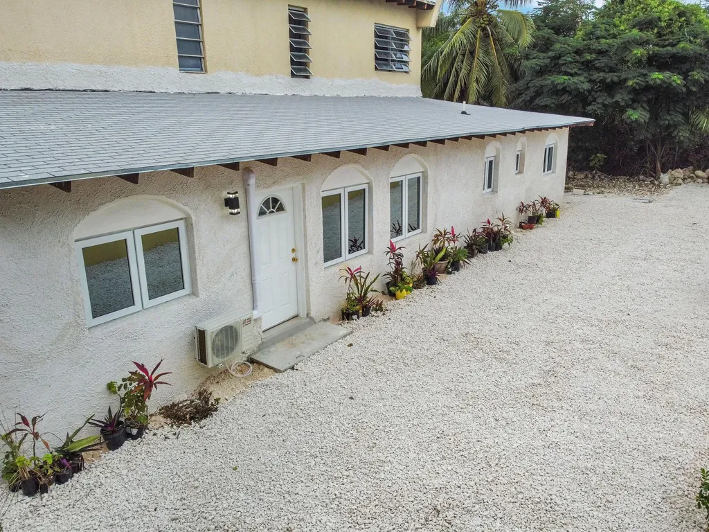 Woodland Way New Providence Paradise Island BS