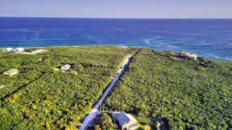 Lot 7g-1 Yellow Wood Abaco BS