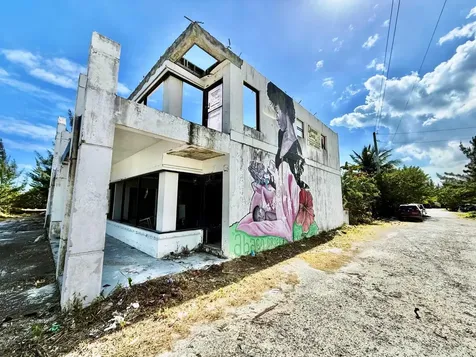 Captain Garnett Plaza Commercial Building Abaco BS