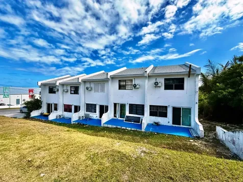 5 Townhouse Apartment Bld Abaco BS